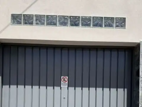 Galpon en Venta en Sarandí, USD 1.150.000