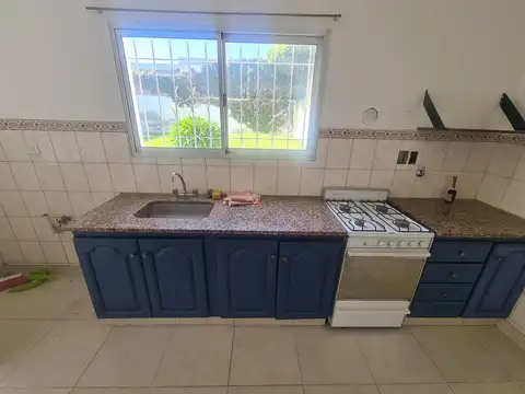 Depto Tipo Casa en Venta con 1 cocheras