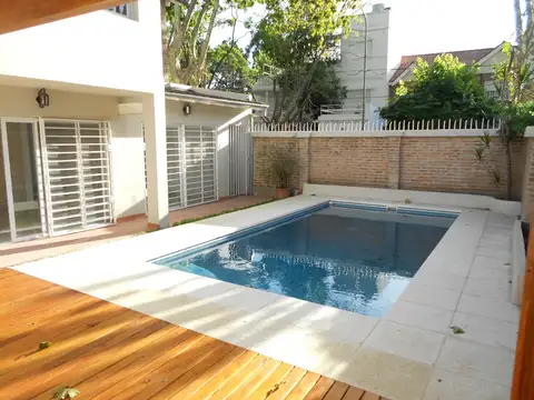 Casa en alquiler - Quinta de Olivos.