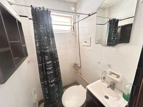 Depto Tipo Casa 2 ambientes con 1 baño
