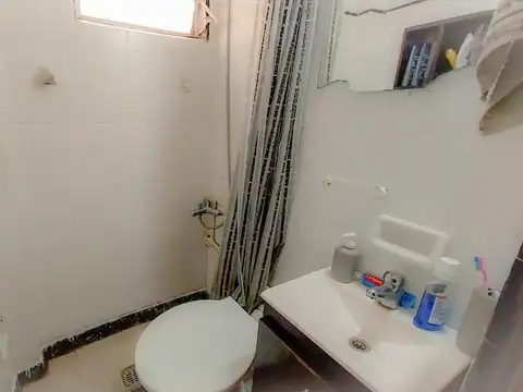 Depto Tipo Casa en Venta 50 años