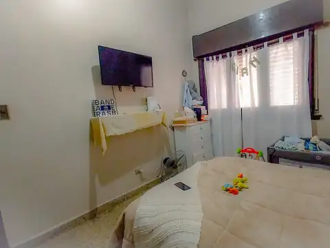 Depto Tipo Casa en Venta 50 años