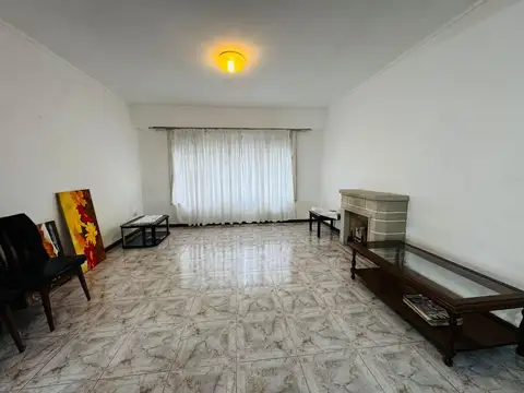 Casa en Alquiler en Chauvin, $ 2.000.000