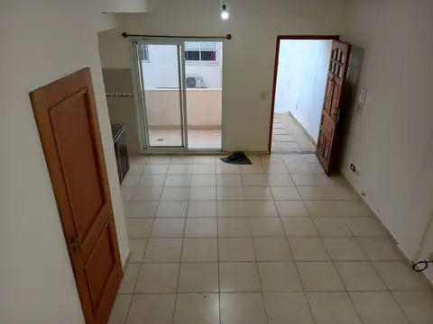 Depto Tipo Casa 2 ambientes con 2 baños