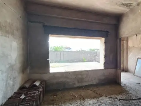 Galpon en Venta 19  mts Fondo
