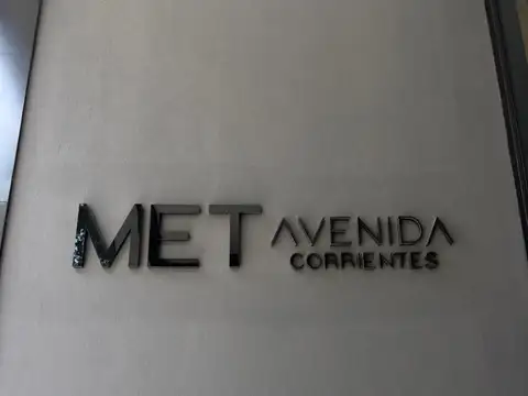 Avenida Corrientes 1900