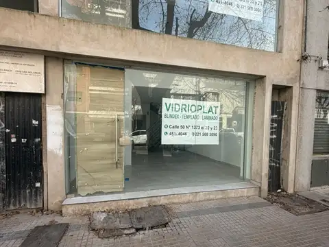 Local en Alquiler en Centro calle 12, $ 1.800.000