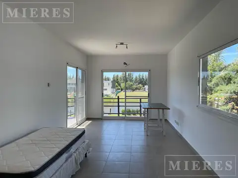 Casa en Alquiler al Sureste