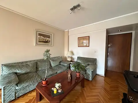 Departamento 5 ambientes con 3 baños