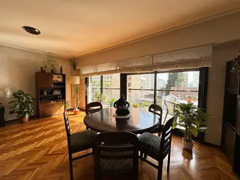 Avenida Juan Bautista Alberdi 1200