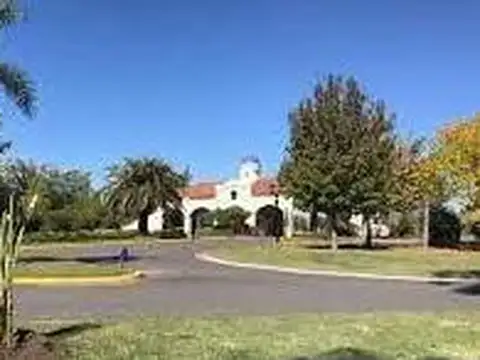 Terreno en Venta de 893,0 m2