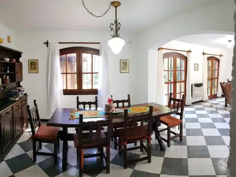 Casa en Alquiler -Zona Lasalle / REF: 8962