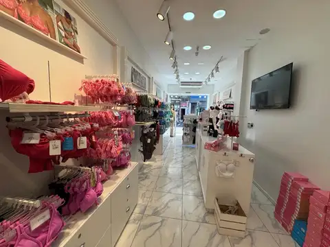 Local en Alquiler en Centro, $ 4.200.000