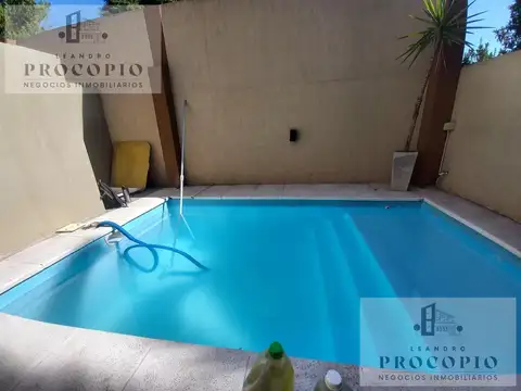 Depto Tipo Casa en Alquiler de 1 dormitorio