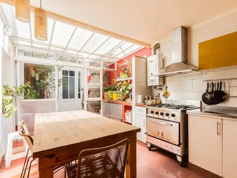 Depto Tipo Casa 7 ambientes con 1 baño