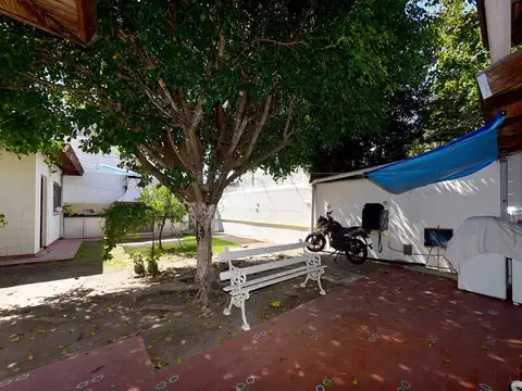 Depto Tipo Casa en Venta de 4 dormitorios