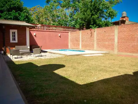 Casa en Venta en Burzaco, USD 87.000