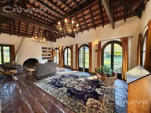 Casa en Alquiler en Martínez, USD 8.500