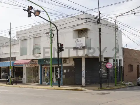 San Martin 400, Piso 0