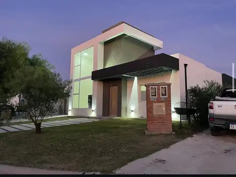 casa 147 m2 barrio santa elena pilar del este