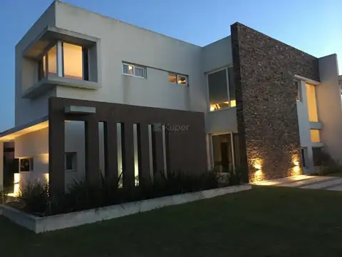 Av de los lagos Los Castores Nordelta 1000