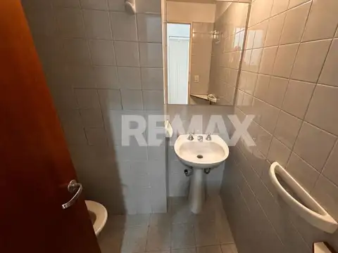 Oficina en Alquiler en Neuquen, $ 1.200.000