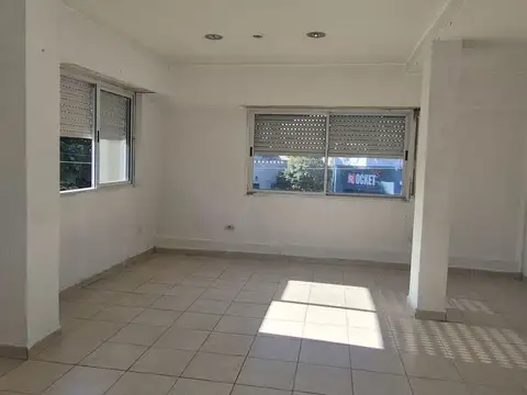 Depto Tipo Casa en Alquiler de Monoambiente