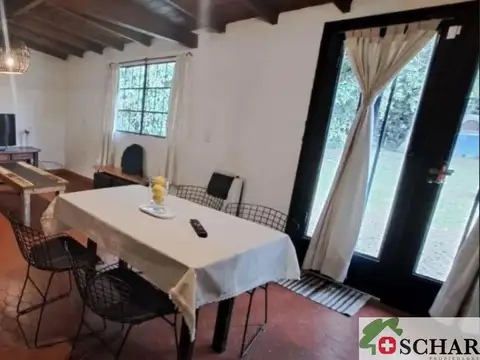 Casa 2 ambientes con 1 baño