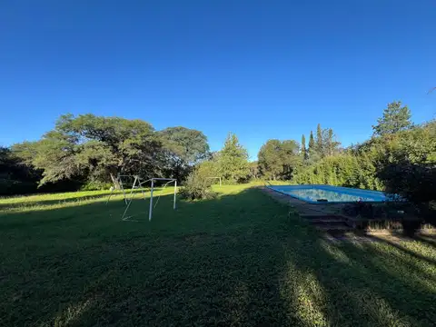 CASA QUINTA EN VENTA EN UNQUILLO - CABANA