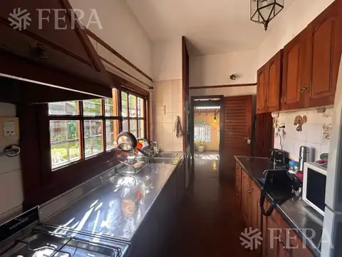 Casa en Venta con 1 cochera
