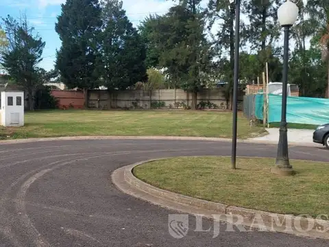Terreno en Venta en Pilar Plaza, USD 37.000