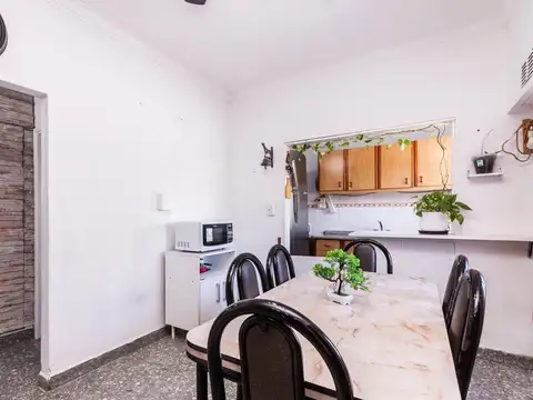 Depto Tipo Casa en Venta de 4 ambientes