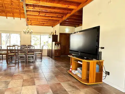 VENTA CASA EN BARRIO CERRADO CON PILETA JARDIN PARRILLA COCHERA