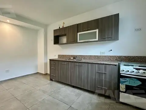 Depto Tipo Casa en Venta con 2 cocheras