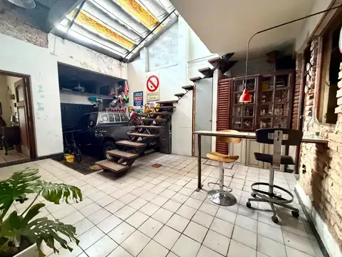 Casa en Venta con 1 cochera