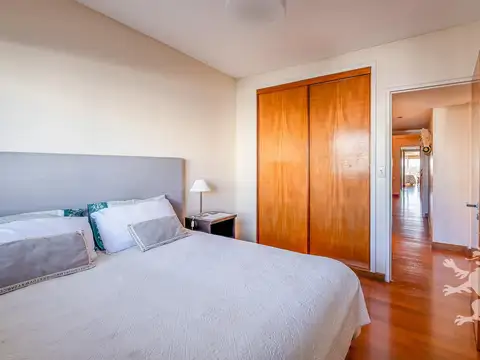 Departamento 5 ambientes con 2 baños