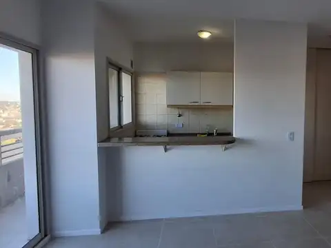 Departamento en Alquiler en Florida Mitre/Este, $ 580.000