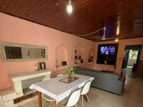 Casa 3 ambientes con 1 baño