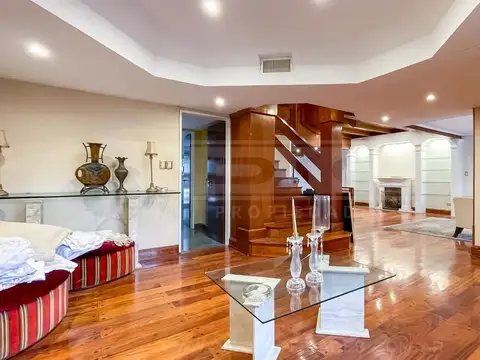 Casa en Alquiler de 4 dormitorios