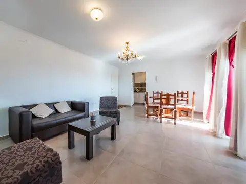 Departamento en Alquiler con 1 cocheras