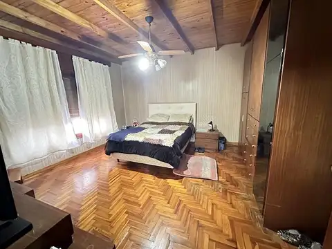 Casa en Bernal, a pasos de Los Quilmes