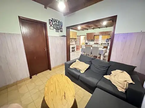 Casa en Venta en Bernal Oeste, USD 83.000