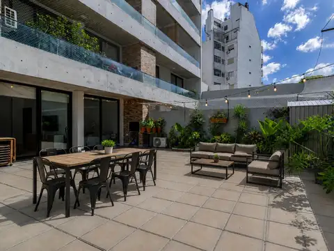 Terraza c/ parrilla propia | 2 cocheras cubiertas | 2 Amb con 2 Baños | Amenities