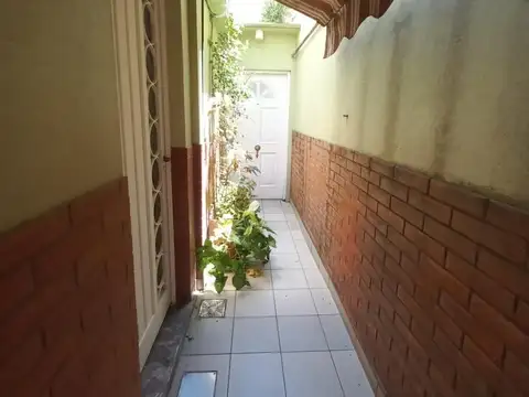 Depto Tipo Casa en Alquiler de 3 ambientes