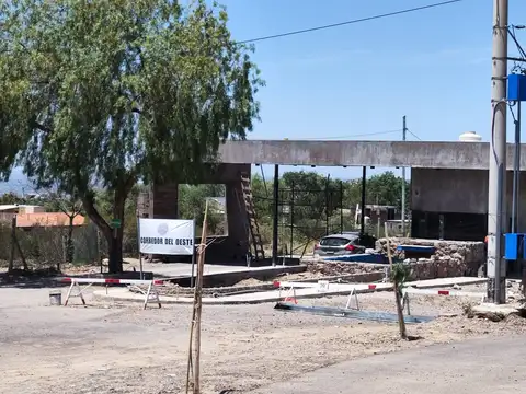 VENTA LOTE EL CHALLAO EN BARRIO PRIVADO