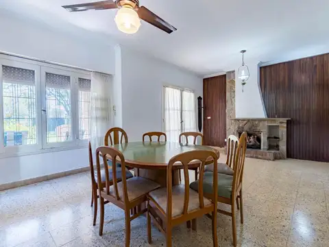 Casa en Alquiler de 4 dormitorios