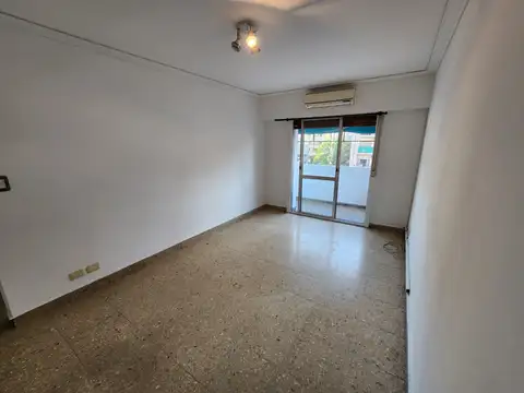 Departamento en Alquiler en Boedo, $ 580.000