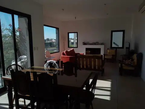 Casa en Alquiler Temporal de 3 dormitorios