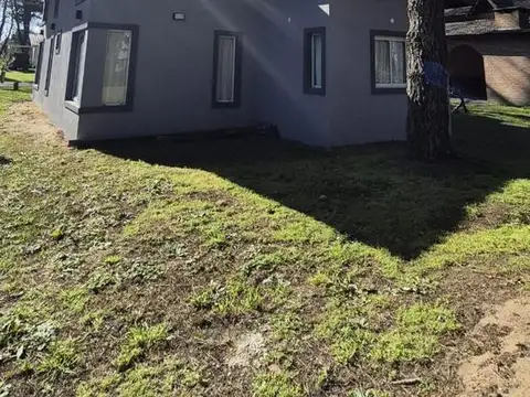 Casa en venta - 3 Dormitorios 2 Baños - Costa del Este