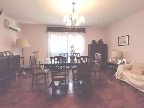 Depto Tipo Casa en Venta en Lomas de Zamora, USD 129.000